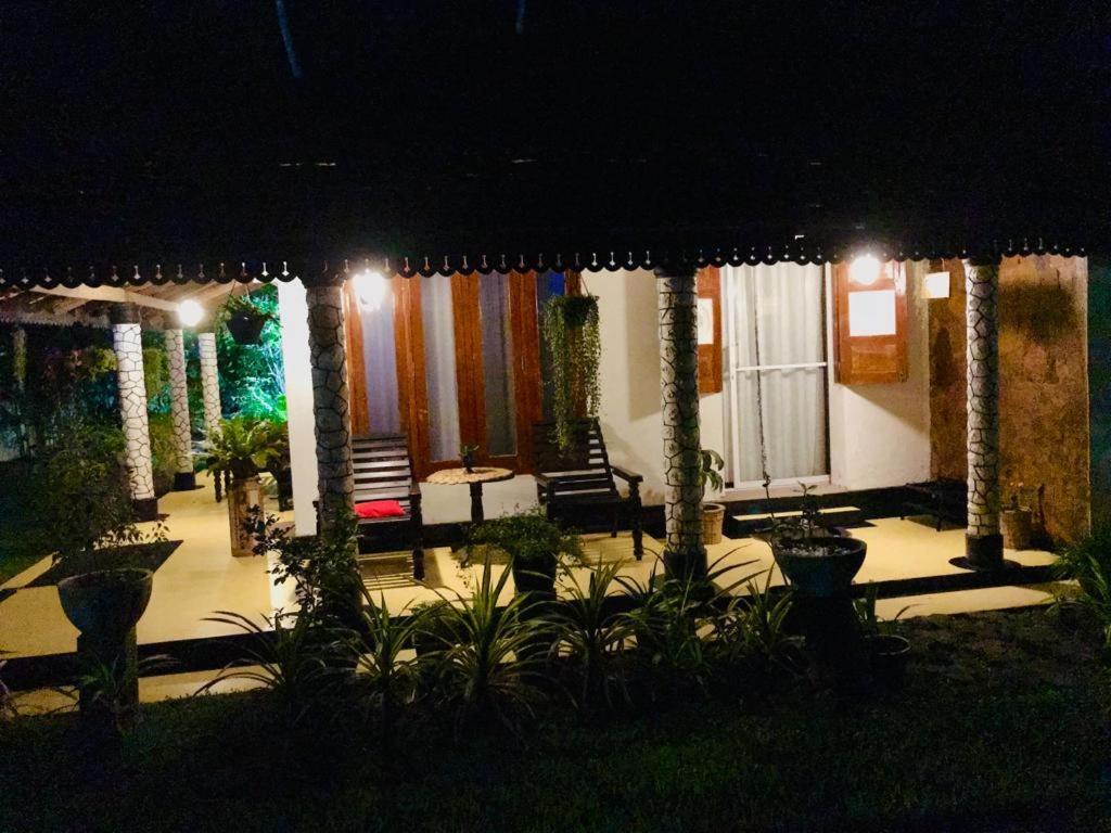 Freedom192 Hotel Weligama Kültér fotó